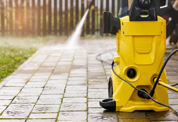 Playground Equipment Cleaning in South Rockwood, MI